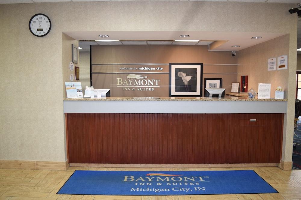 Baymont By Wyndham Michigan City Eksteriør bilde